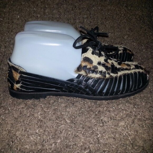 PAJAR CANADA-Black Leather and Hair Calf Leopard Flats-Huaraches-UNIQUE-Sz 6-NEW - Picture 4 of 7